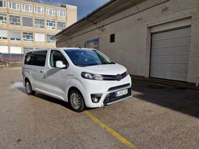 TOYOTA Proace Verso EV 75 kWh_uvodna.jpg
