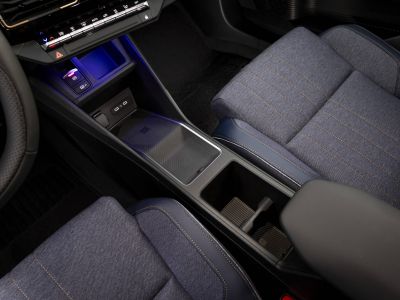 _zzzrenault_4_e_tech_electric_1__1_.jpg