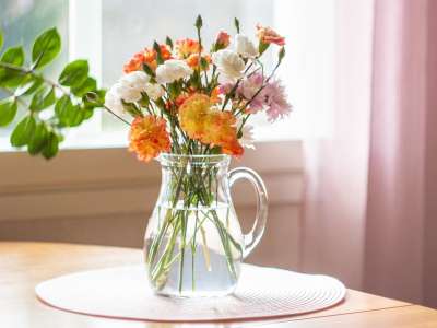 flowers-7233987_1280.jpg