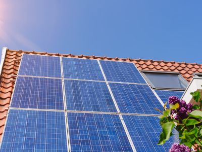 elektrika, soncna-energija, trajnost, net-met, energija-plus