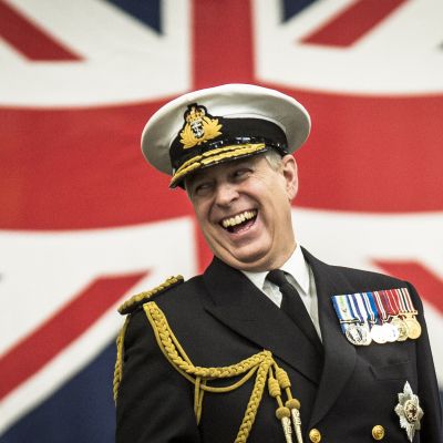 Princ Andrew, Virginia Giuffre - !!Princu Andrewu se ne smeje več, saj se je zaradi novih obtožb odp