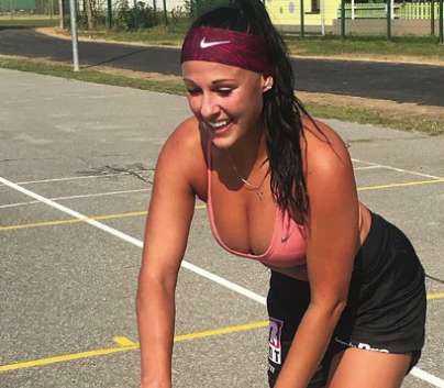 Uf, VROČE! Najbolj SEKSI SLOVENSKA košarkarica znova igra doma: Tribune bodo premajhne! (video+foto)