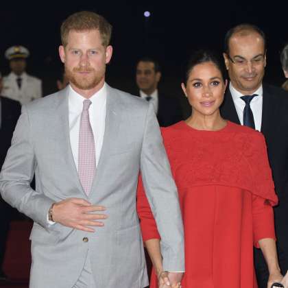 Princu Harryju in Meghan Markle je prekipelo, zato pakirata kovčke in odhajata čez lužo.