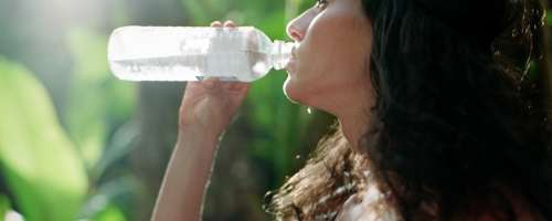 Kako  prepoznamo dehidracijo?