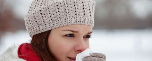 Pet simptomov: Kako ločiti gripo od prehlada?