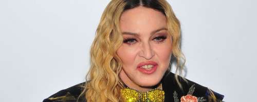 Manekenka Madonno obtožila nadlegovanja