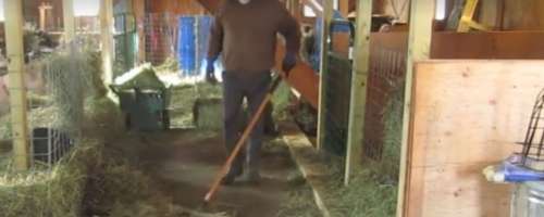 VIDEO: Slavni kmet prižgal kamero in razkril dolgoletno skrivnost
