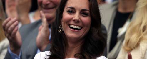 FOTO: Kate Middleton je s svojim videzom zopet navdušila