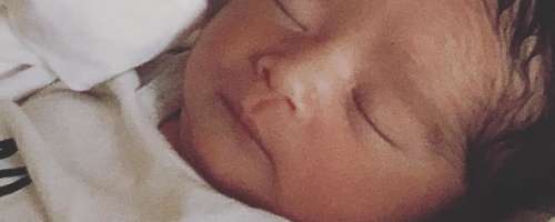 Prva fotografija novorojenčka Jessice Alba