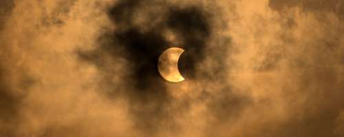 Mrk sončne lune: čas za novo poglavje v življenju