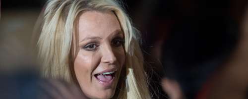 Britney Spears pristala na psihiatriji