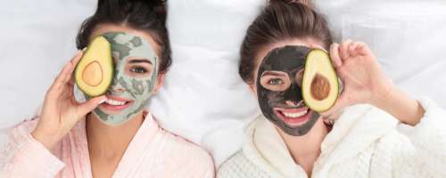 CBD in avokadova obrazna maska