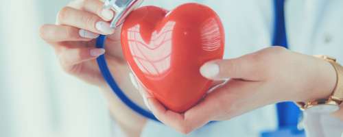 V času epidemije je obravnava srčno-žilnih bolnikov strmo padla
