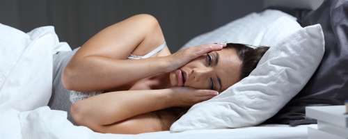 Znojenje med spancem zaradi stresa?