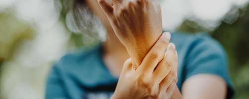 Revmatoidni artritis udari v nabolj ustvarjalnem obdobju življenja