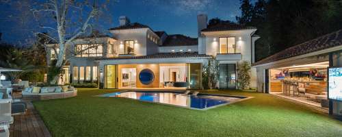 Eva Longoria prodaja vilo na Beverly Hillsu