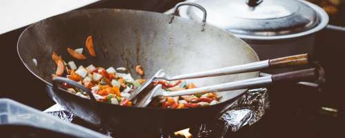 Slovenski dan brez zavržene hrane: Kako pri vas doma ravnate s hrano?