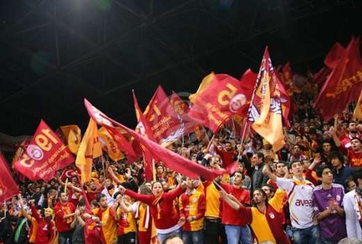 galatasaray-medical-park-fans