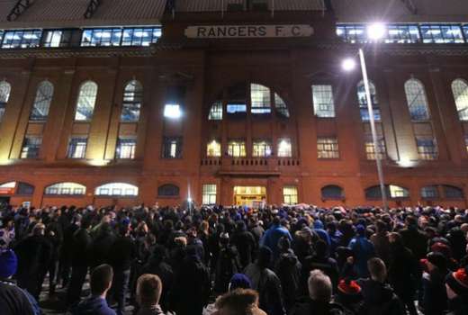 _80330414_ibrox_protest_sns