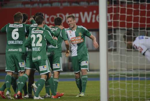 robert beric 4
