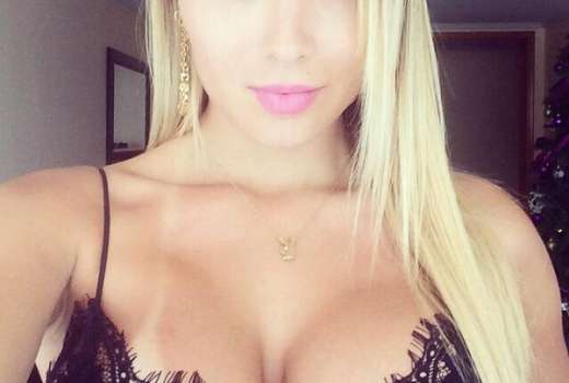 daniella chavez