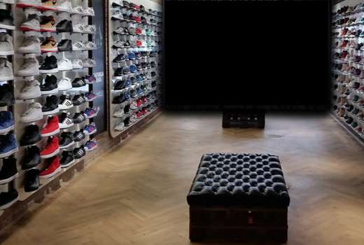 Vabilo_Sneakers