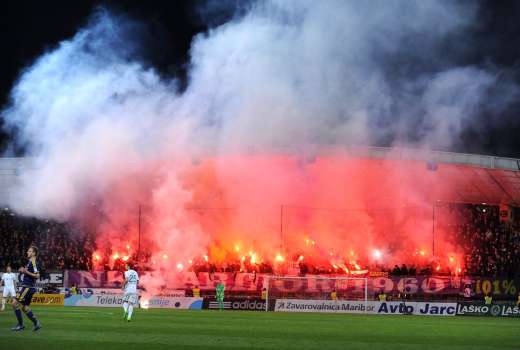 maribor olimpija, bakle, navijači