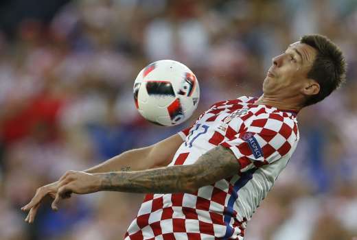 mandzukic hrvaska re