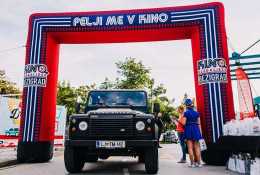 Prihod v prvi drive-in kino v Sloveniji