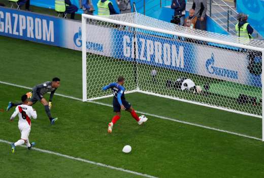 mbappe re