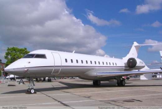 bombardier global express