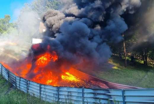 Skakalnica požar