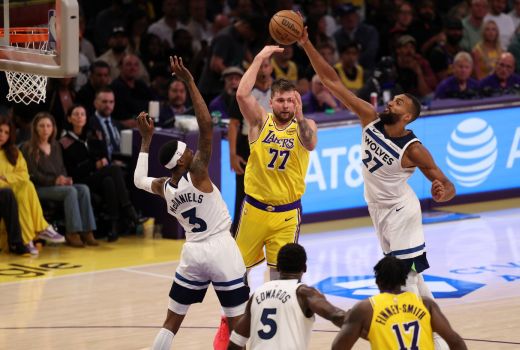 doncic (2)