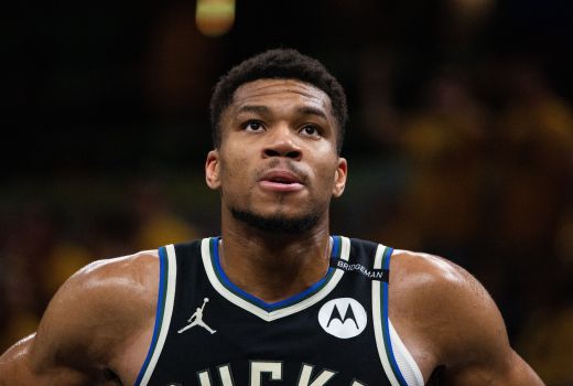 Antetokounmpo 25 pom