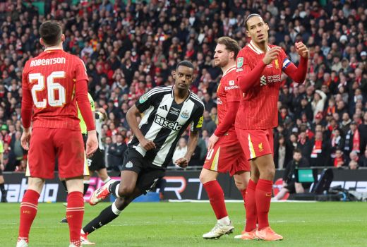 newcastle liverpool isak