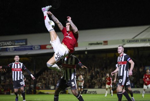benjamin sesko united grimsby