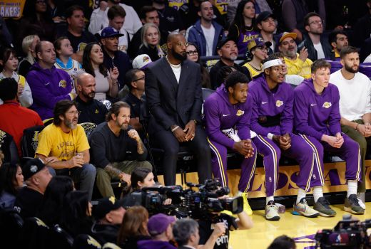 lebron james los angeles lakers pm