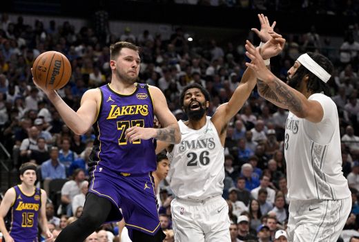 Luka Dončić, Spencer Dinwiddie, Anthony Davis