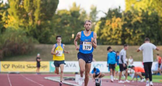 Žan Rudolf postavil slovenski rekord na 1000 m v Nemčiji