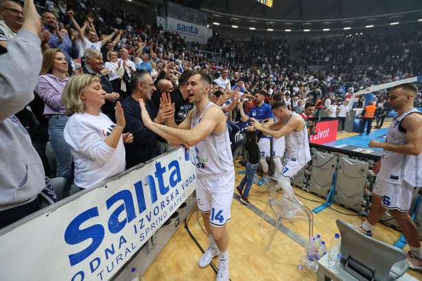 Noro Po Visoki Zmagi Nad Partizanom Je Komentator Navdu Il In Zapel