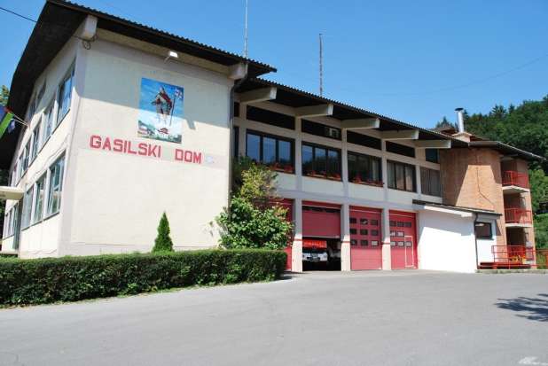 Takšne plače imajo trboveljski gasilci