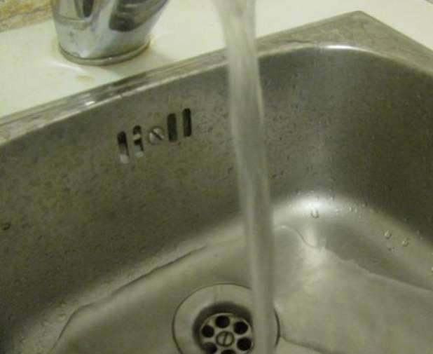 Prekuhavanje vode tudi v Čečah