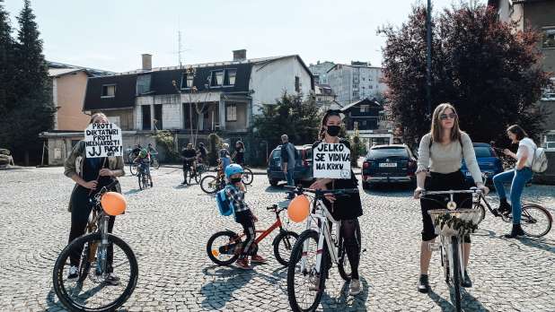 V Trbovljah protestno na kolo