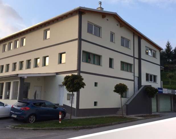 Na Opekarni bi lahko zrasla vrtec in šola