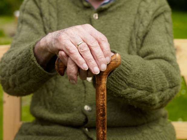 Neznani storilci na območju  Zagorja skušali zamotiti starejše osebe