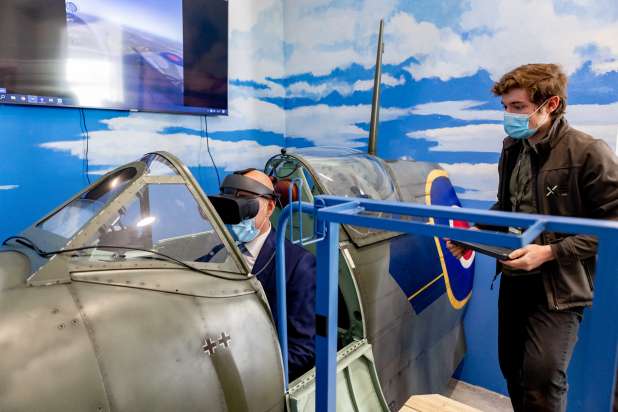 Trboveljčani ustvarili nov simulator letenja z legendarnim letalom Supermarine Spitfire