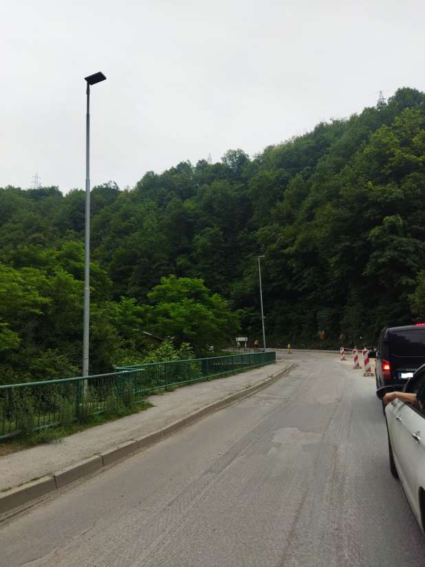 Cesta do Brnice bo še en mesec gradbišče