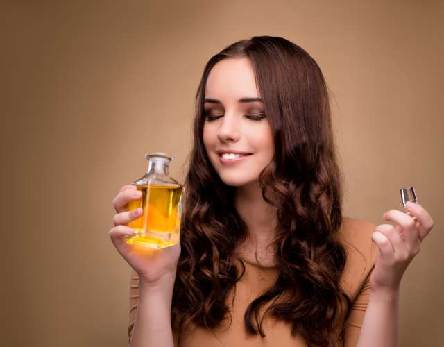 Nekaterim ženskam ugajajo čutne parfumske note, drugim pa čim bolj nežne.