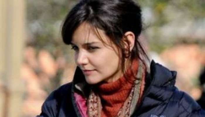 Katie Holmes: Le za las ušla nesreči