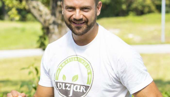 Matic Vizjak je lani prejel priznanje mladi inovativni kmet